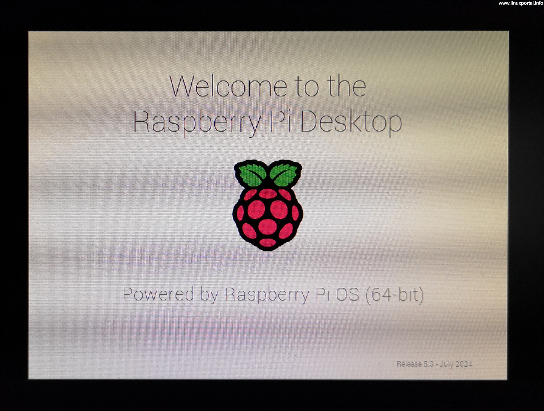 Raspberry Pi 5 8GB - Unboxing and Setup | Linux portal