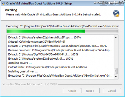 VirtualBox vendég integrációs szolgáltatások (Guest Additions) telepítő 4. ablak - Telepítési folyamat